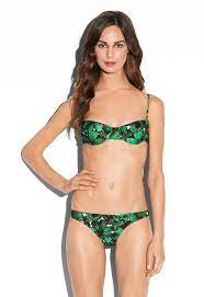 Try Out Marysia Swim S Exclusive Collaboration With Shopbop And Bikinis Bikini Tops Underwire Bikini Top