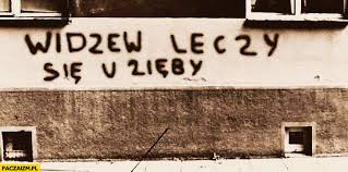 Po dośrodkowaniu z rzutu wolnego, bramkarza widzewa pokonał jewhen radionow. Widzew Leczy Sie U Zieby Napis Na Murze Paczaizm Pl