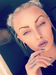 Townsville bachelors and bachelorettes