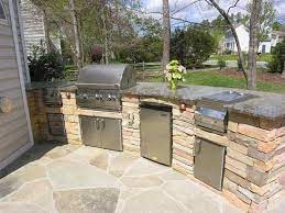 Outdoor Deck Ideas Get Outdoor Living Inspiration With Timbertech S Deck Plans Free De Build Outdoor Kitchen Outdoor Kitchen Countertops Diy Outdoor Kitchen