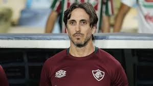 Técnico do Fluminense, Luis Zubeldía passa por angioplastia