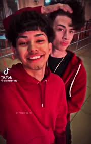 whoever is going to the meet n greet, send me vids !! tag them @alannsito  @alan @chino🪐 #fyp #fypシ #foryou #viral #xyzbca #foryoupage #alannsito  #alantherizzking #makemefamous #rizz #edit ...