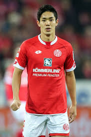 R quaison (13), m niakhate ( 77). Yoshinori Muto Photos Photos 1 Fsv Mainz 05 V Vfb Stuttgart Bundesliga Yoshinori Muto Mainz Stuttgart