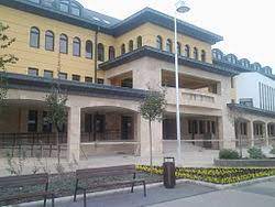 A lakást első sorban fiatal és középkorú pároknak, családoknak ajánlom, mivel a 3. Kisvarda Wikipedia
