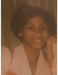 Deborah Massie's Instagram, Twitter & Facebook