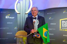 Rubens menin founded mrv engenharia in 1979, and turned it into brazil's leading home builder; Rubens Menin Of Mrv Engenharia From Brazil Named Ey World Entrepreneur Of The Year 2018 Netherlands Czech Chamber Of Commerce