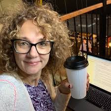 Debra Torres's Instagram, Twitter & Facebook