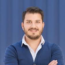 CAREER CHANGER CUSTOMS COMPLETE