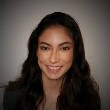 Angela Martucci's Instagram, Twitter & Facebook