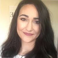 Lindsey Crane's Instagram, Twitter & Facebook