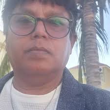 KFC: y-a-t-il un os en cuisine? Un clou, du plastique… Des intrus peu  ragoûtants que des clients disent avoir trouvés dans des produits KFC. Des  affaires portées devant la justice, des amendes