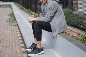 5 tren fashion pria di 2020 wajib kamu punya! Tren Fashion Pria Yang Simple Dan Keren Di Tahun 2020