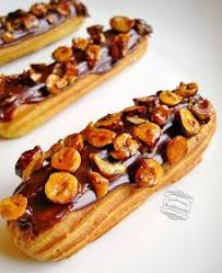 Eclairs Au Praline Noisettes Recette Patisserie Recettes De Cuisine Eclairs Recette