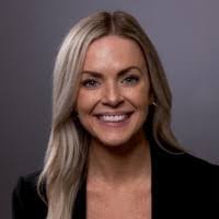 Heather Weese's Instagram, Twitter & Facebook