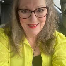 Hope Mann (@hope_holemon)