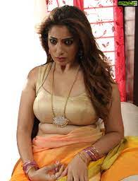 Very beautiful tamil film actresses nikki galrani, catherine tresa and trisha krishnan flaunting their milky hot legs and thighs in a latest video songs. Pin On Actress Gallery