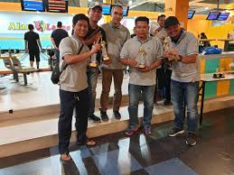 To date, wangsa bowl has expanded the business to a total of 5 outlets with 174 tenpin bowling lanes to date. Main Bowling Di Wangsa Bowl Setia City Mall Persediaan Kimchi Untuk Perlawanan Bowling