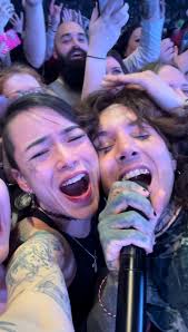 a week ago i released my song 'drowning' & you guys crushed it!!! thank you  for believing in me and my music! :) 🖤