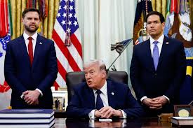Marco Rubio knuser JD Vance i ny måling – ekspert peker på Trump-effekt