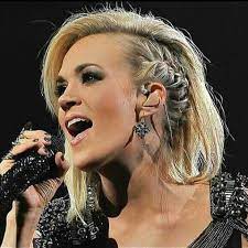 Carrie Underwood Thestorytellertour Great Hair Braids For Long Hair Wavy Hairstyles Medium