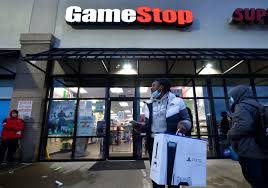 Gamestop, the world's largest videogame retailer. S32kte Ojkl5 M