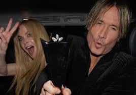 Keith Urban, marido de Nicole Kidman, deixa entrevista irritado após  pergunta desrespeitosa sobre a atriz: 'Sabia que isso iria acontecer'