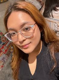 Hi, My name is Maya and I am 23 and Canadian. I am currently finishing my  master's in the UK! I am looking to move to Groningen for work! I studied  abroad