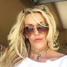 Tracy Bryant (@tracybryant71)