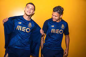 21:00 estádio municipal de famalicão. Porto 2021 22 New Balance Away Kit 21 22 Kits Football Shirt Blog