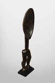 Cuillere Dan 49 Cm Un Des Objets Emblematiques De L Ensemble De Cuilleres D Afrique De L Ouest Presente Au Pari Architecture Fashion Home Decor Home Accents
