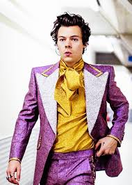 Black And White Floral Suit Harry Styles Pin On Harry Styles