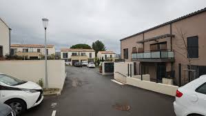 Photo La Ciotat: un homme assassin  la kalachnikov en bas de chez lui