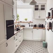 Nah itulah informasi terbaru dan terlengkap mengenai 27 desain dapur minimalis modern terbaru 2021 yang banyak disenangi dan diterapkan di indonesia. Contoh Desain Dapur Minimalis Modern Terbaru Model Dapur Minimalis