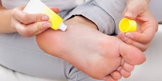 Iata la ce ar trebui sa fii atent cand iti autoexaminezi piciorul. Picior Diabetic Sfaturi Pentru PÄstrarea SÄnÄtÄÅ£ii Vara Farmacia Ta Farmacia Ta