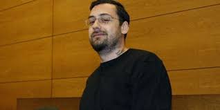 Liebe von sido songtext analysieren : Rapper Sido Und Verschworungen Daran Mussen Kinder Nicht Glauben Taz De