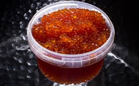 как засолить икру горбуши в домашних условиях вкусно и быстро Kak Zasolit Ikru Gorbushi V Domashnih Usloviyah Vkusno I Bystro Poshagovye Recepty S Foto Skolko Vremeni Solit Ikru