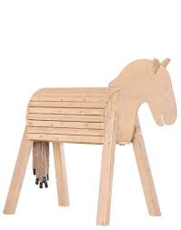 Ein Holzpferd Fur Den Garten Oder Fur Das Kinderzimmer Ist Eine Tolle Geschenkidee Fur Dein Pferdeverrucktes Ki Holzpferd Holzpferd Garten Geschenkideen Kinder