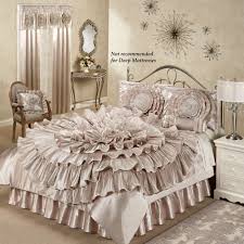 Black And Silver Bedding And Curtains Comfortable Bedspread Sets For Bed Linens Design Amazing Silver Bedspread Sets With Elegant Cu Bedroom Bedding Sets Bedroom Comforter Sets Comfortable Bedroom