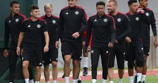 Jun 23, 2021 · 葡萄牙隊的王牌球星「c羅」羅納度（cristiano ronaldo）日前在記者會上的「一個move」，害可口可樂公司股價一夕之間暴跌千億元。原來是他嚴格自律. Qcidok7wxsxalm