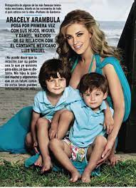Arambula has also dabbled as an entrepreneur, lending her image for a perfume and cosmetics company in mexico. Pin De ð•½ð–šð–‡ð–Ž ð•»ð–Šð–—ð–Šð–Ÿ En Petits Et Mamans Aracely Arambula Fotos Arambula Luis Miguel Y Aracely