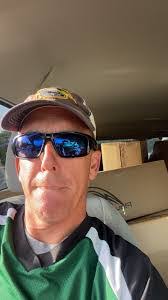 Jonathan Leiser's Instagram, Twitter & Facebook