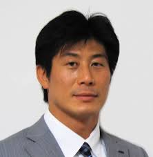 Adrian Bradleyのつながり