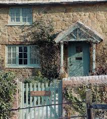 Reminds Me Of An English Cottage Beautiful Natursteinhauschen Hutten Im Englischen Stil Steinhauser