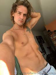 Fotos de pênis ator Daniel Erthal pelado no OnlyFans | FAMOSOS NUS