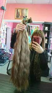 Hairdresser cuts long hair very short to reveal the gray. Pin On Cortes