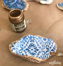 Decoupaged Blue And White Chinoiserie Oyster Shells Oyster Shell Crafts Shell Crafts Diy Oyster Shells Diy