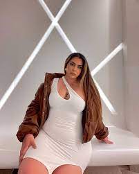 Maria Luxe on Instagram: @fashionnovacurve it's my bday✌🏽🕊 I would like  to thank me for always being there for me… | Plus size outfits, Fashion,  Big girl fashion