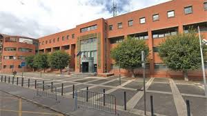 Või apteek, pharmacie de l'embouchure toulouse, prantsusmaa, lahtiolekuajad. Toulouse Un Gilet Jaune Met Le Feu A Sa Cellule Au Commissariat Central Brest Maville Com