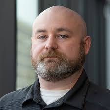 Dale Blouin's Instagram, Twitter & Facebook