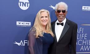 Morgan Freeman Is Seen With Partner Lori Mccreary At Denzel Washington Tribute Daily Mail Online Morgan freeman honors denzel washington.